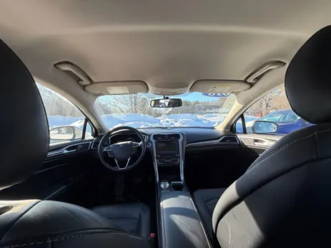 More photos of 2018 Ford Fusion SE Sedan 4D at Gesner Auto, MA