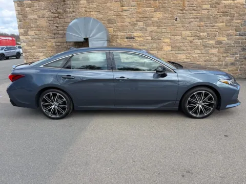 Photos of 2019 Toyota Avalon XSE Sedan 4D for sale in Taunton, MA at Gesner Auto