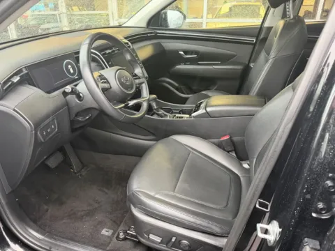 More photos of 2023 Hyundai Tucson SEL Sport Utility 4D at Gesner Auto, MA