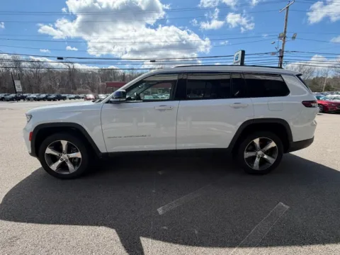 More photos of 2022 Jeep Grand Cherokee L Limited Sport Utility 4D at Gesner Auto, MA