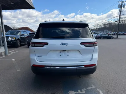 Another view of 2022 Jeep Grand Cherokee L Limited Sport Utility 4D for sale in Taunton, MA at Gesner Auto