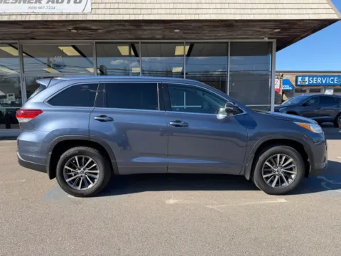 Photos of 2018 Toyota Highlander XLE Sport Utility 4D for sale in Taunton, MA at Gesner Auto