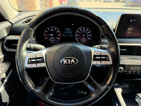 More photos of 2021 Kia Telluride EX Sport Utility 4D at Gesner Auto, MA