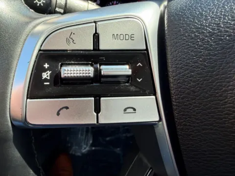 More photos of 2021 Kia Telluride EX Sport Utility 4D at Gesner Auto, MA