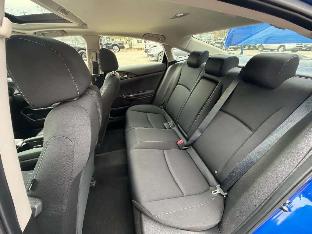 2019 Honda Civic EX - Photo 13