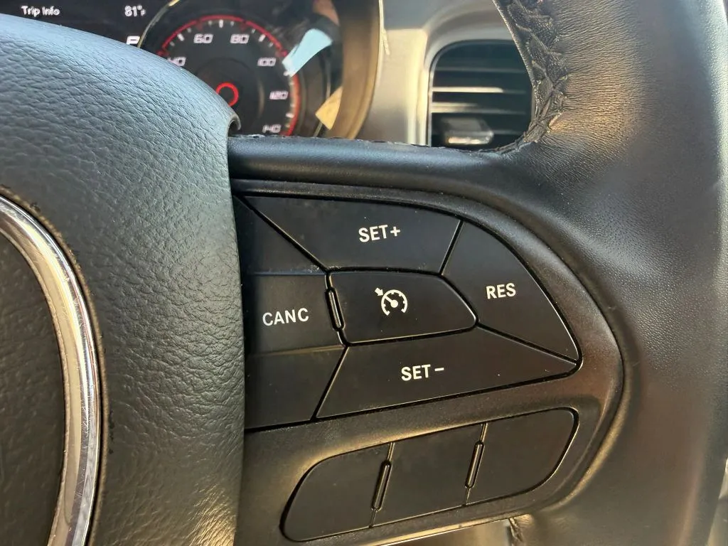2022 Dodge Charger SXT - Photo 20