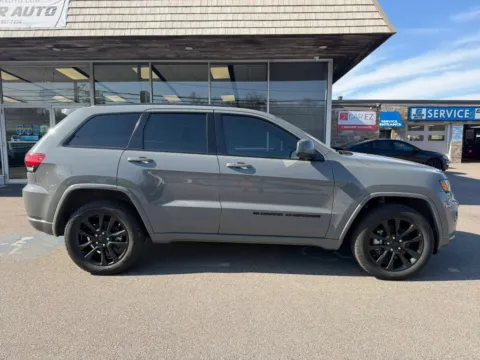 More photos of 2022 Jeep Grand Cherokee Laredo X Sport Utility 4D at Gesner Auto, MA