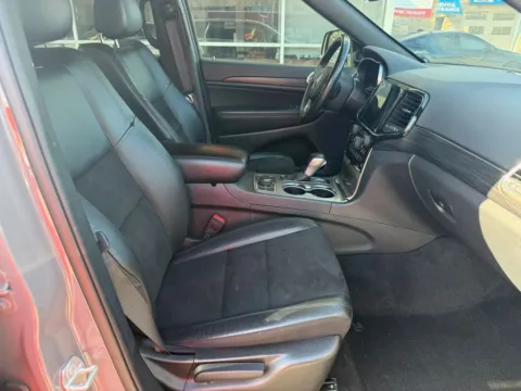 Another view of 2022 Jeep Grand Cherokee Laredo X Sport Utility 4D for sale in Taunton, MA at Gesner Auto