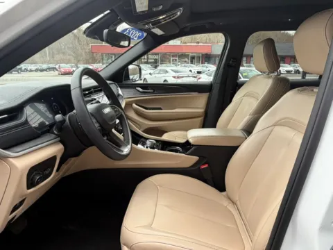 More photos of 2023 Jeep Grand Cherokee L Limited Sport Utility 4D at Gesner Auto, MA