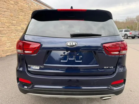 More photos of 2019 Kia Sorento EX Sport SUV 4D at Gesner Auto, MA