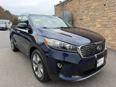Photos of 2019 Kia Sorento EX Sport SUV 4D for sale in Taunton, MA at Gesner Auto
