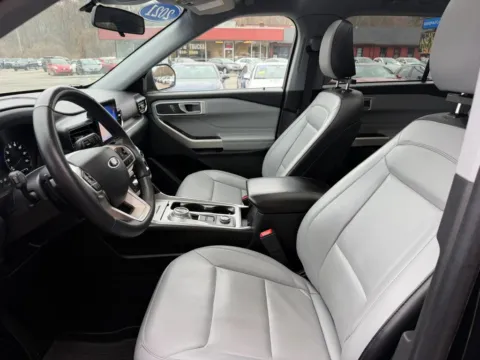 More photos of 2021 Ford Explorer XLT Sport Utility 4D at Gesner Auto, MA