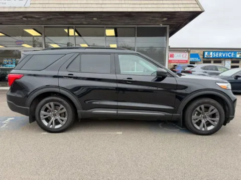 Photos of 2021 Ford Explorer XLT Sport Utility 4D for sale in Taunton, MA at Gesner Auto