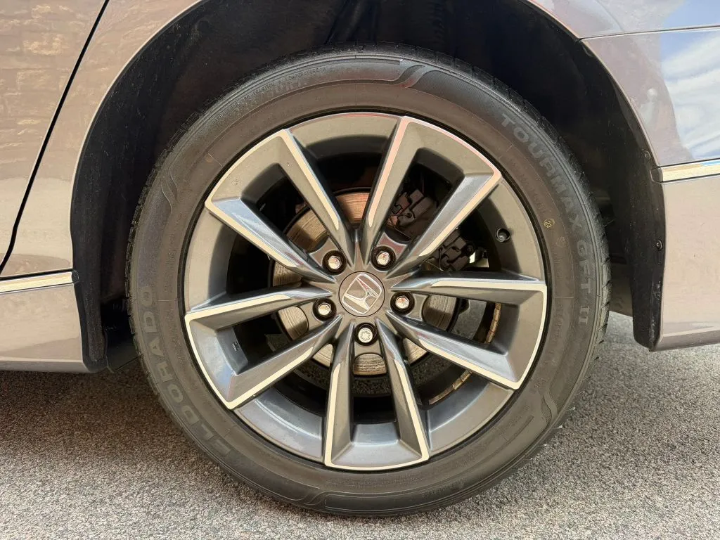 2021 Honda Accord EX-L - Photo 45
