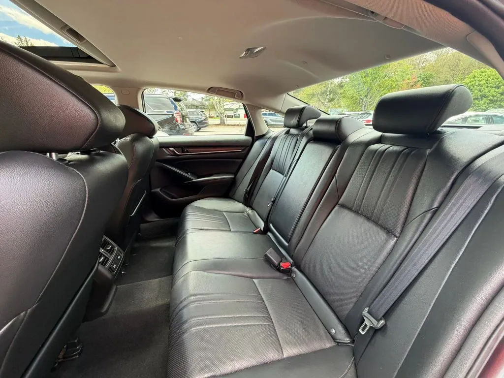 2021 Honda Accord EX-L - Photo 20