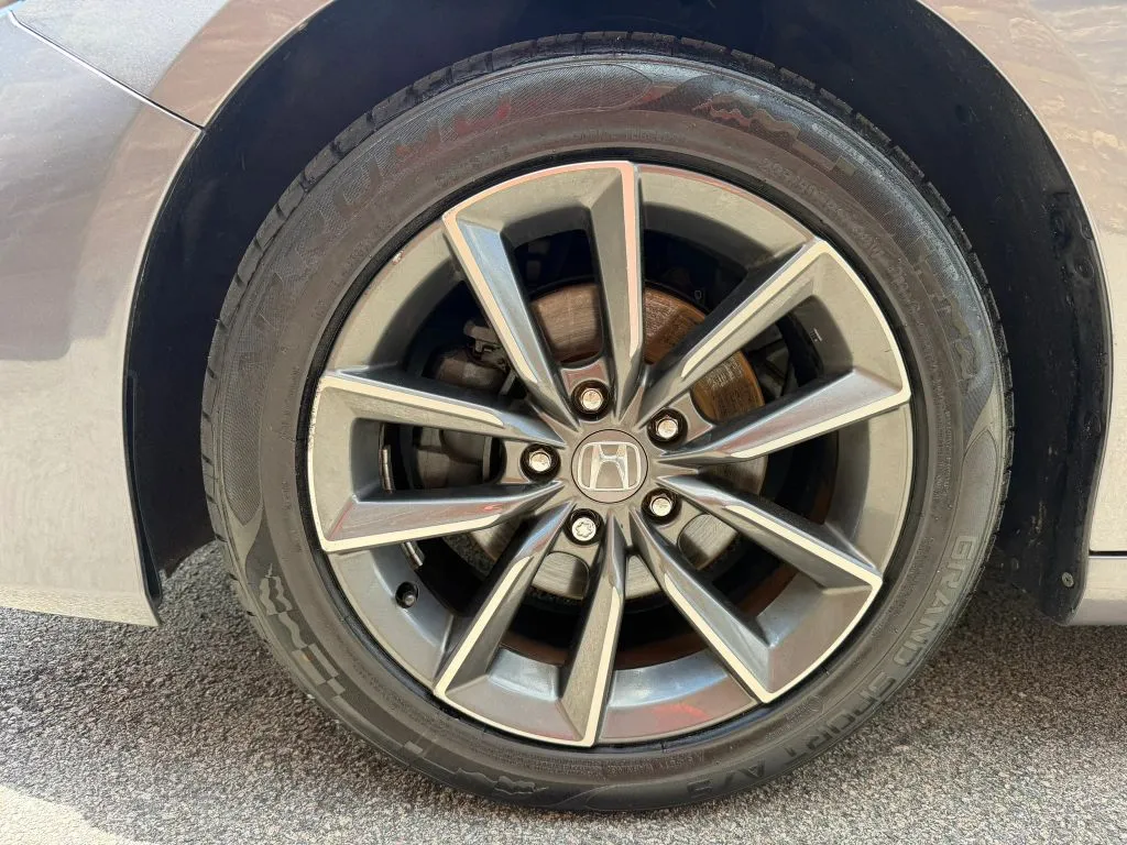 2021 Honda Accord EX-L - Photo 46