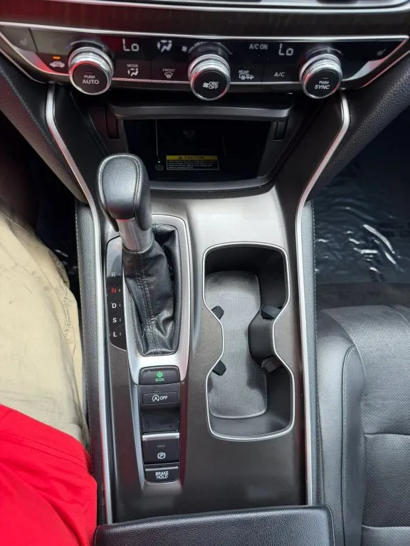 2021 Honda Accord EX-L - Photo 37