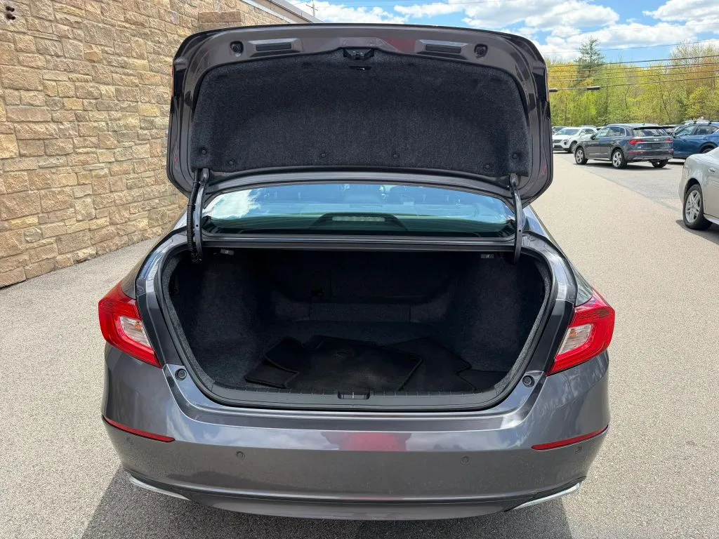 2021 Honda Accord EX-L - Photo 17