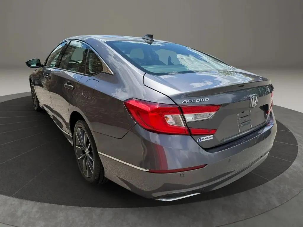 2021 Honda Accord EX-L - Photo 6