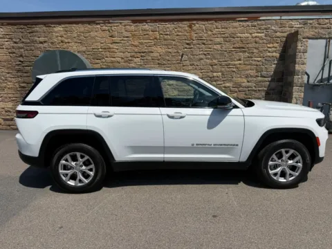 Another view of 2022 Jeep Grand Cherokee All New Limited Sport Utility 4D for sale in Taunton, MA at Gesner Auto