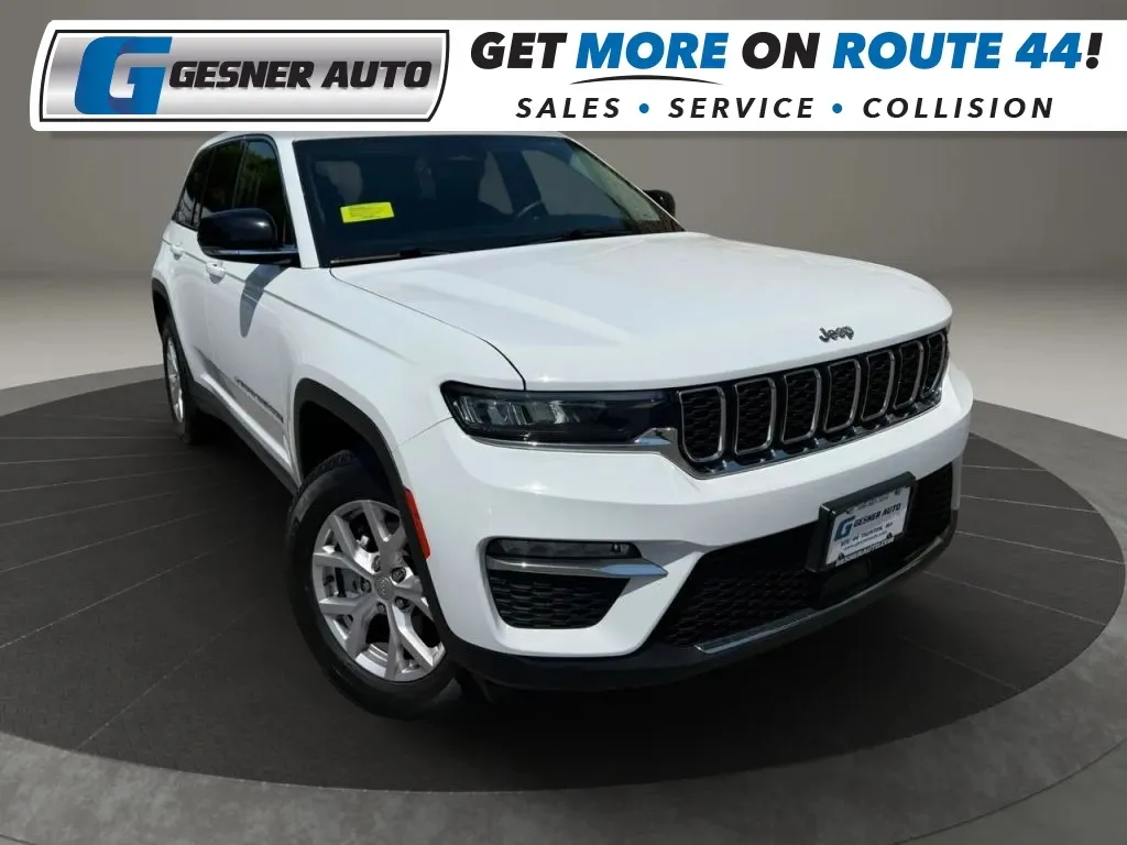 White 2022 Jeep Grand Cherokee All New Limited Sport Utility 4D for sale in Taunton, MA