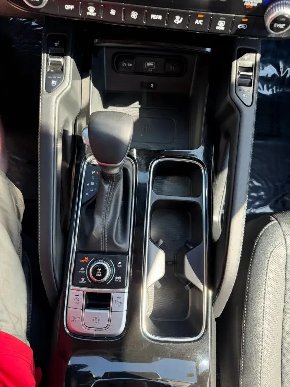 2022 Kia Telluride EX - Photo 40