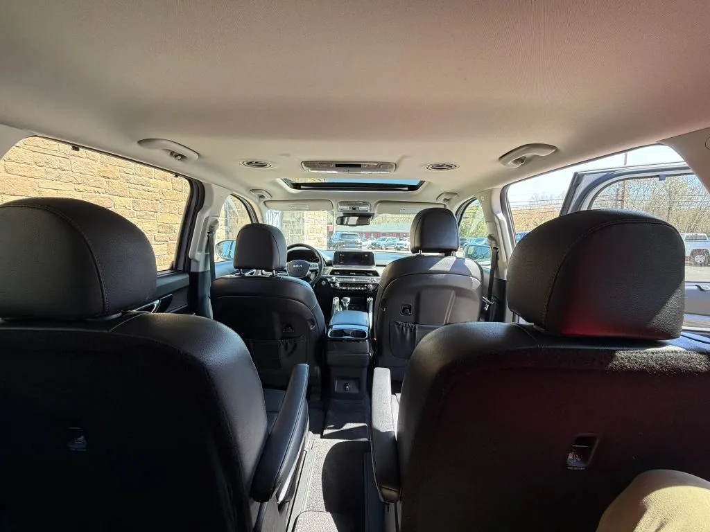 2022 Kia Telluride EX - Photo 16