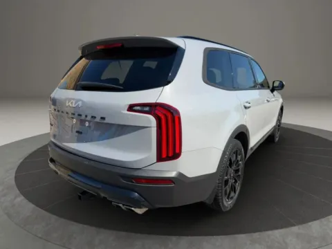 More photos of 2022 Kia Telluride EX Sport Utility 4D at Gesner Auto, MA