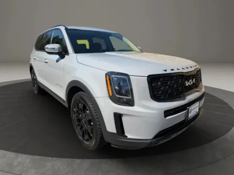 Another view of 2022 Kia Telluride EX Sport Utility 4D for sale in Taunton, MA at Gesner Auto