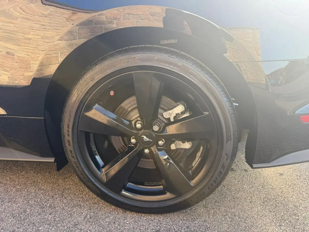 2021 Ford Mustang GT - Photo 38