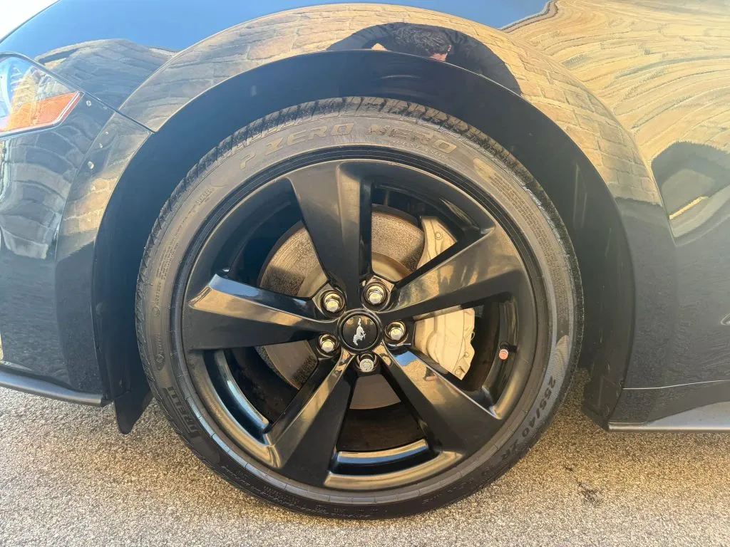2021 Ford Mustang GT - Photo 36