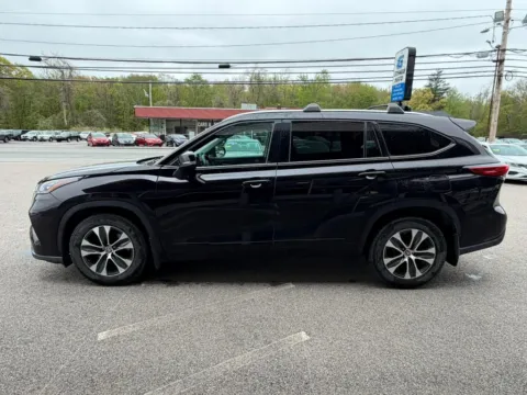 More photos of 2020 Toyota Highlander XLE Sport Utility 4D at Gesner Auto, MA