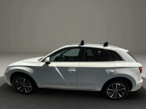 More photos of 2021 Audi Q5 45 TFSI Premium Sport Utility 4D at Gesner Auto, MA