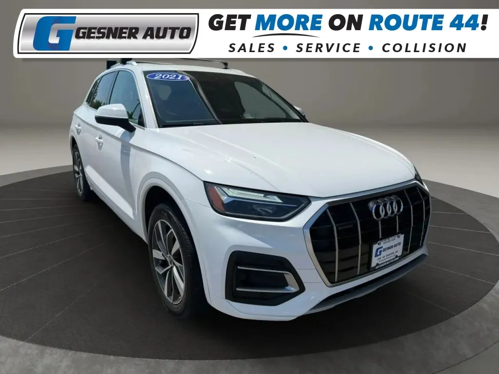 2021 Audi Q5 45 Premium's photo