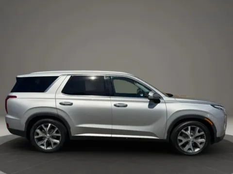 Another view of 2022 Hyundai Palisade SEL Sport Utility 4D for sale in Taunton, MA at Gesner Auto