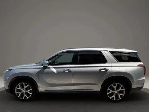 More photos of 2022 Hyundai Palisade SEL Sport Utility 4D at Gesner Auto, MA