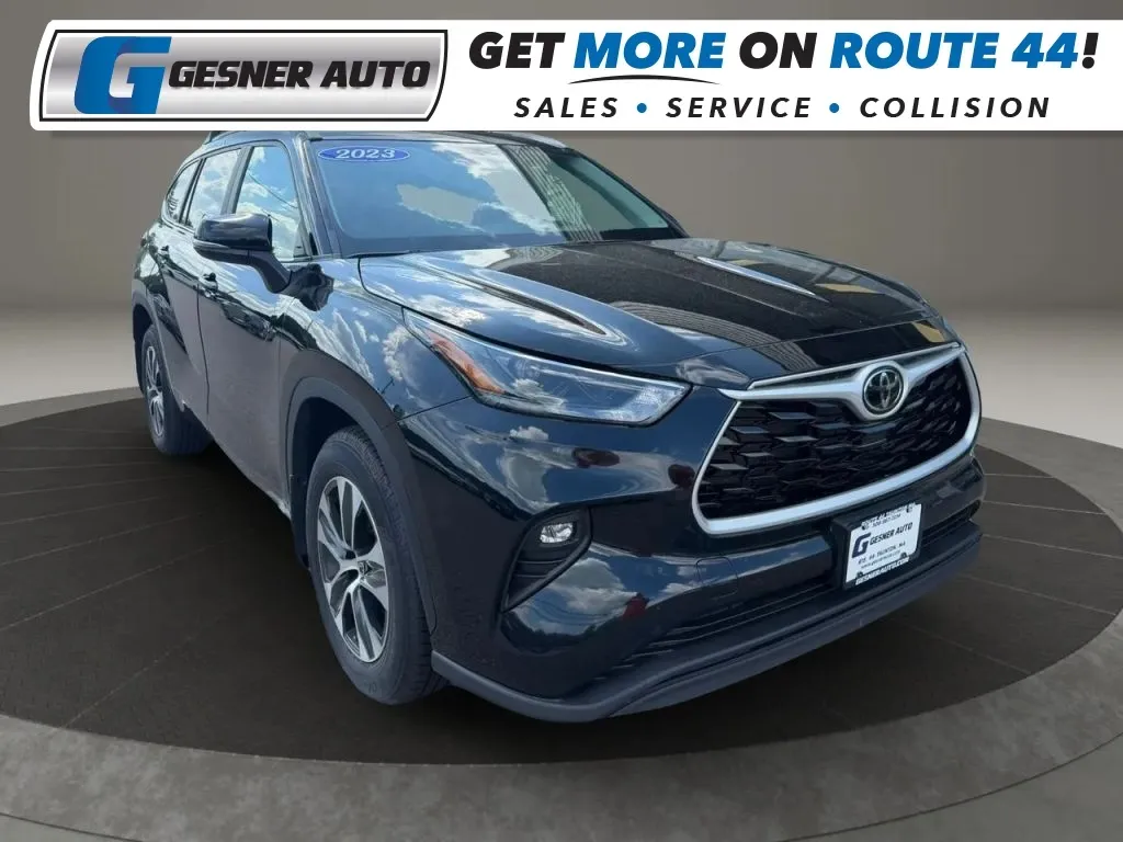 Black 2023 Toyota Highlander XLE Sport Utility 4D for sale in Taunton, MA