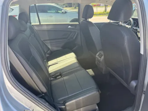 More photos of 2019 Volkswagen Tiguan 2.0T SE 4MOTION Sport Utility 4D at Gesner Auto, MA