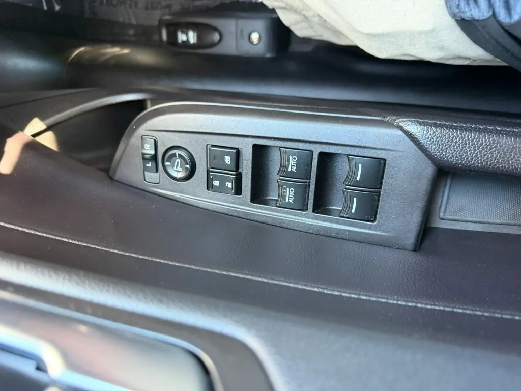 2022 Acura ILX Base - Photo 27