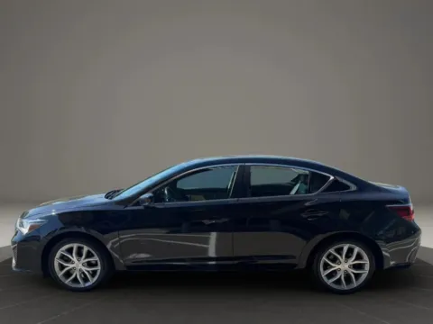 More photos of 2022 Acura ILX Sedan 4D at Gesner Auto, MA
