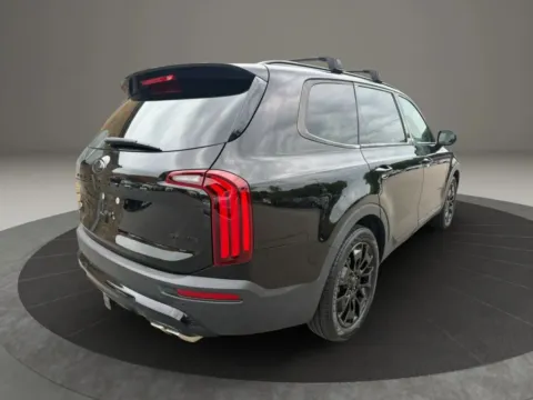 More photos of 2021 Kia Telluride SX Sport Utility 4D at Gesner Auto, MA