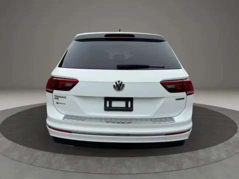 More photos of 2020 Volkswagen Tiguan SEL Premium R-Line 4MOTION Sport Utility 4D at Gesner Auto, MA