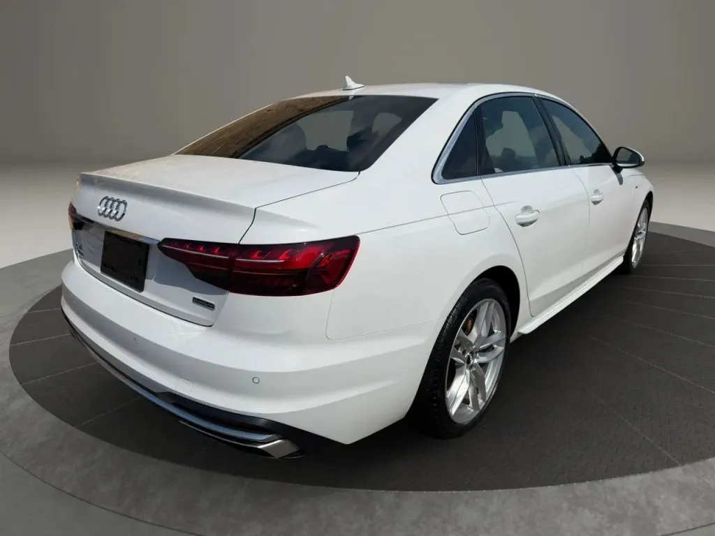 2020 Audi A4 Premium Plus - Photo 4