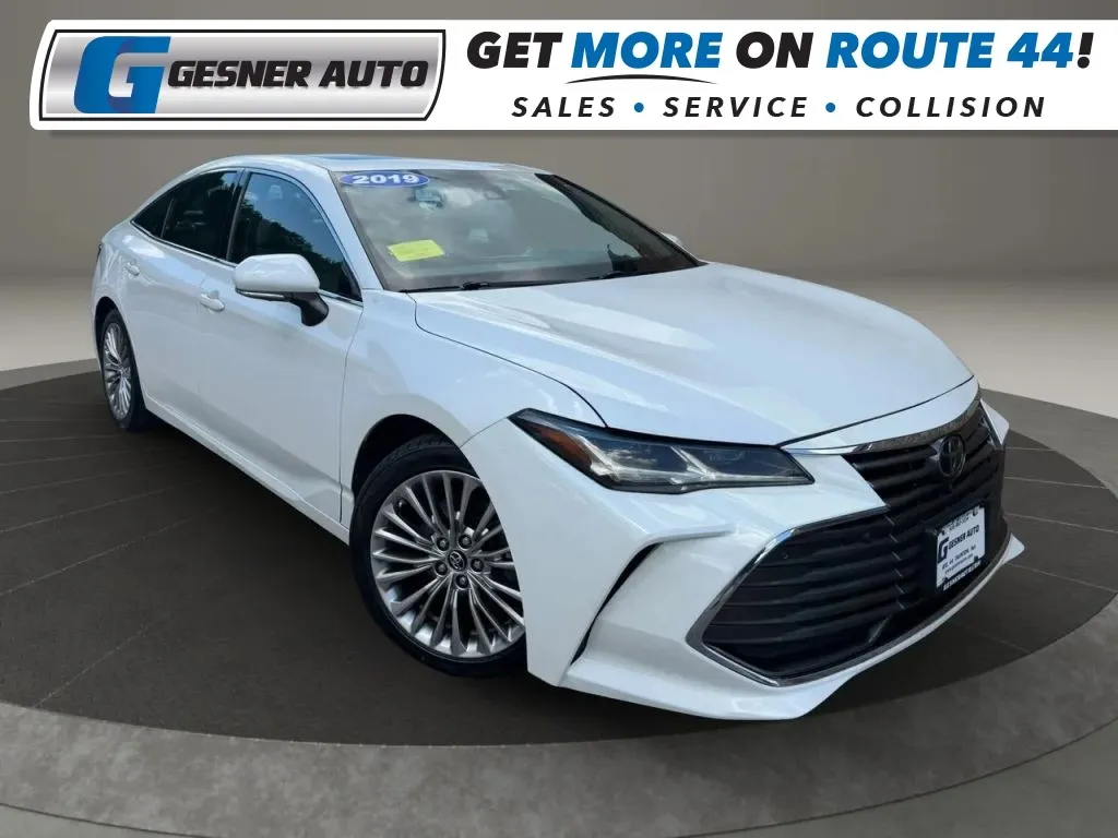 White 2019 Toyota Avalon Limited Sedan 4D for sale in Taunton, MA