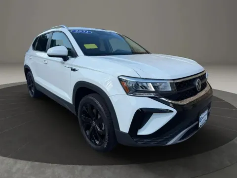 Photos of 2022 Volkswagen Taos SE 4MOTION Sport Utility 4D for sale in Taunton, MA at Gesner Auto