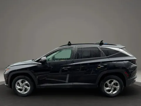 More photos of 2022 Hyundai Tucson SEL Sport Utility 4D at Gesner Auto, MA