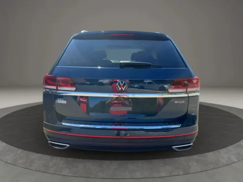 More photos of 2021 Volkswagen Atlas SEL 4Motion (2021.5) Sport Utility 4D at Gesner Auto, MA