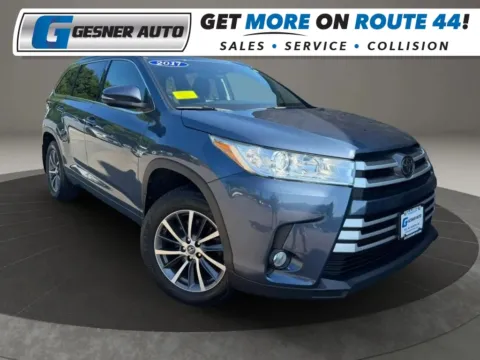 Blue 2017 Toyota Highlander XLE Sport Utility 4D for sale in Taunton, MA