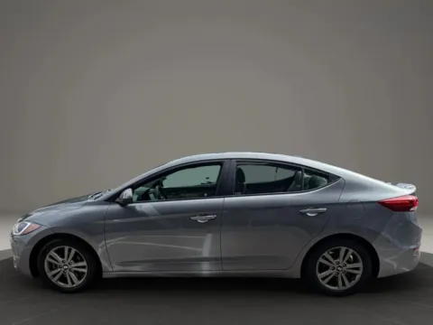More photos of 2018 Hyundai Elantra SEL Sedan 4D at Gesner Auto, MA