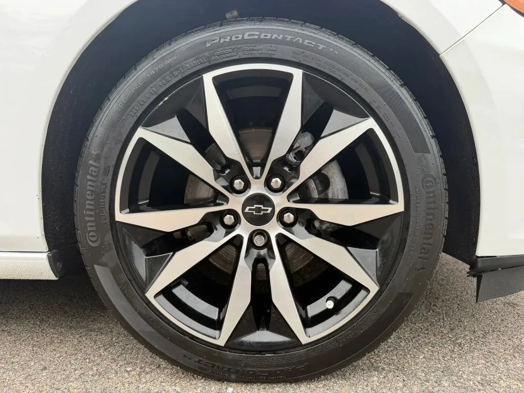 2022 Chevrolet Malibu RS - Photo 34